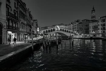 The Venice Grand Canal, the Rialto Bridge and the Riva del Vin Bank.
