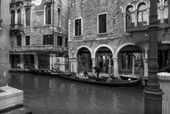 Gondola on the Santi Apostoli Canal in front of the Falier Palace (13th century) in the Cannaregio district in Venice