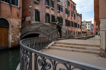 The dei Sartori Bank and Bridge in the Cannaregio District in Venice
