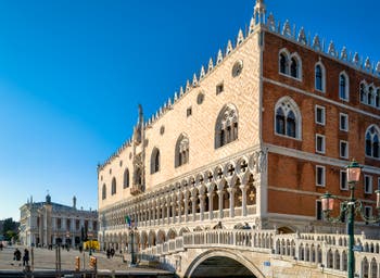 The Doge's Palace and the Paglia Bridge in Venice.