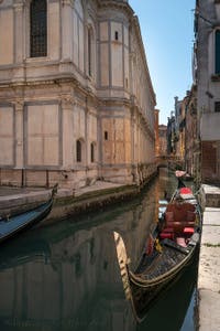 Gondola in front of the dei Miracoli Church in Venice