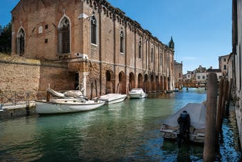 The de la Sensa Canal and the Scuola Vecchia della Misericordia, where Tintoretto painted the Paradise of the Doge's Palace, in the Cannaregio district in Venice.