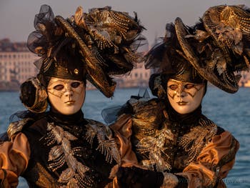 Venetian Carnival masks and costumes, The Black and Gold Twins at San Giorgio Maggiore