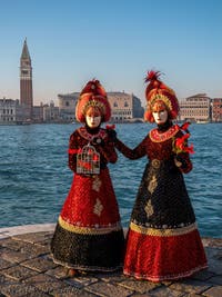 Venetian Carnival masks and costumes, The Red Birds Catchers at San Giorgio Maggiore