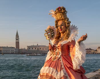 Venetian Carnival costume: Venetian courtesan on the island of San Giorgio Maggiore