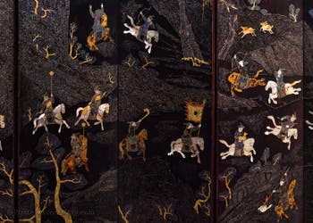 Chinese screen - Dignitaries on horseback hunting, Ca' Pesaro Museum of Oriental Art in Venice, Italy