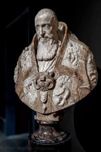 Guglielmo della Porta, Bust portrait of Pope Paul III, Capodimonte Museum in Naples, Italy