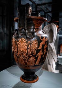 Apulian Volute Krater, red-figure, Apotheosis of Hercules, scene of a Dionysian komos, Galleria d’Italia Zevallos, Naples, Italy