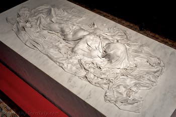 Jago, The Veiled Son, Chapel of the Bianchi, Basilica of San Severo fuori le mura in Naples, Italy