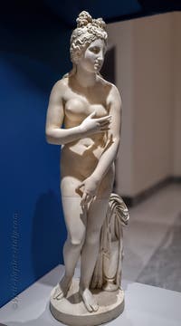 Modest Aphrodite (Capitoline type), Herculaneum, Archaeological Museum of Naples, Italy