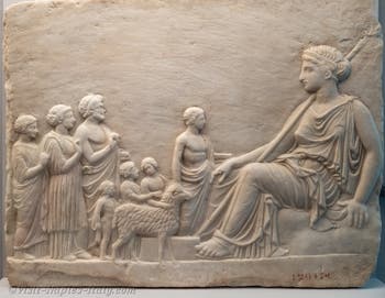 Scene depicting a sacrifice in honour of Aphrodite, Pompeii, Archaeological Museum of Naples, Italy