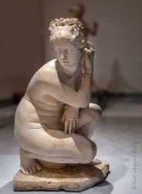 Aphrodite Venus in a crouching pose, Farnese Collection, Archaeological Museum of Naples, Italy
