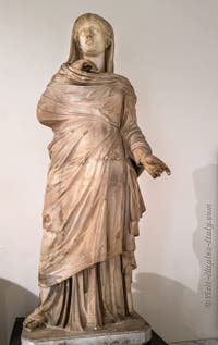 Modesty, Tablinum of the Villa of the Papyri, Herculaneum, Archaeological Museum of Naples, Italy