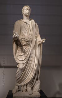 Man in a toga, Temple of Apollo, Pompeii, Archaeological Museum of Naples, Italy