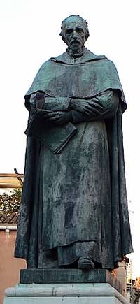 Statue of Brother Paolo Sarpi