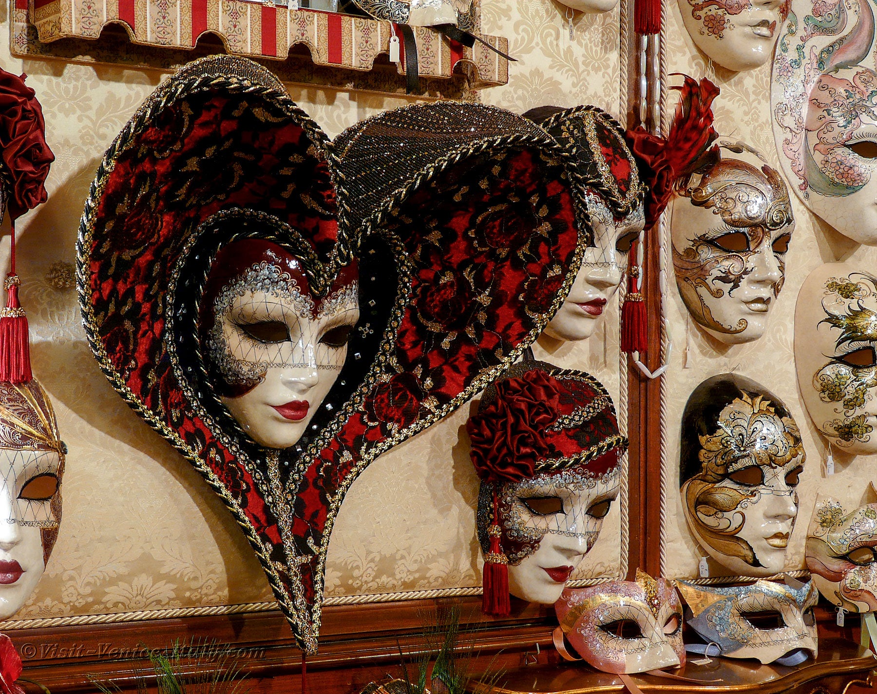 Tranvía auxiliar Oculto Buy Venice Carnival Masks in Venice Italy